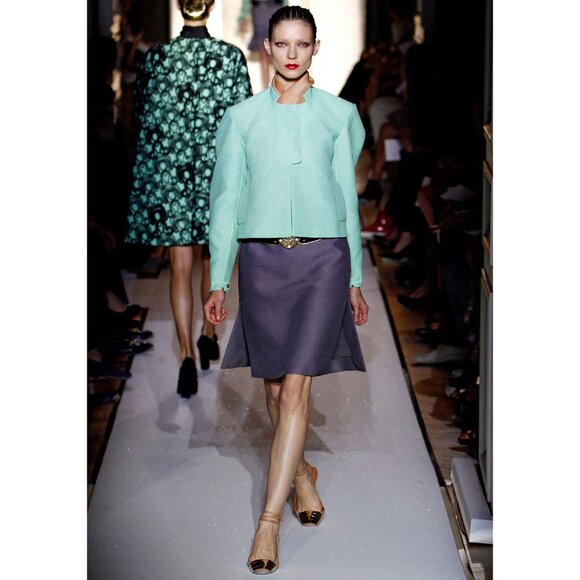 YSL Sandals Gold Toe Slingback Taupe Suede Sandals Size 38 |  7.5 US - Picture 3 of 12